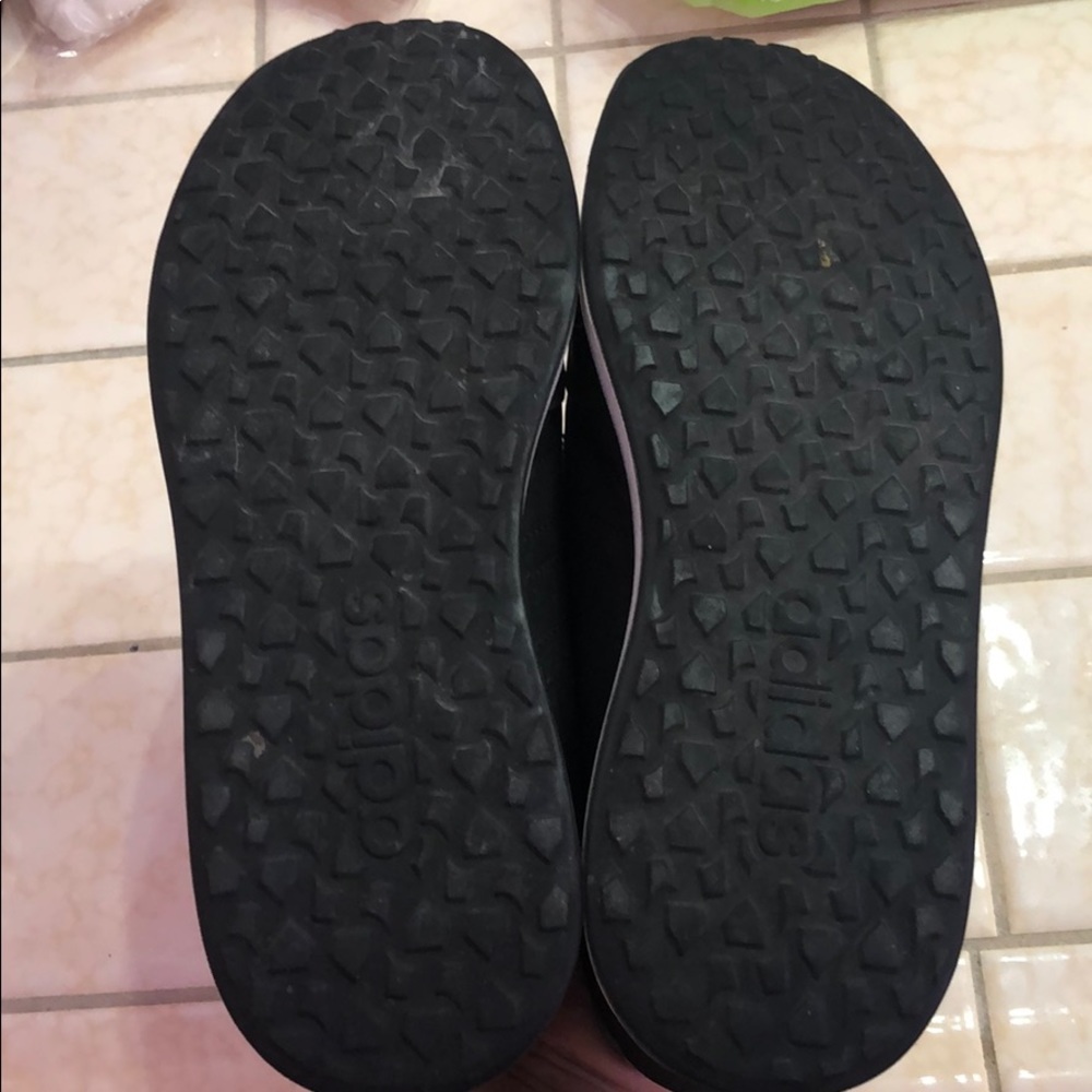 Adidas unisex shoes for kids - Picture 4 of 4
